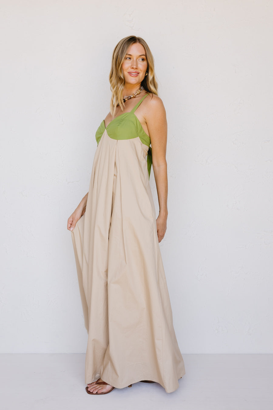 green-linen-maxi-dress-8.jpg